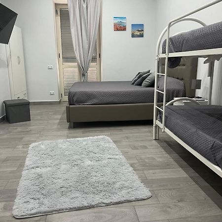 Home Partenope Napoli Esterno foto